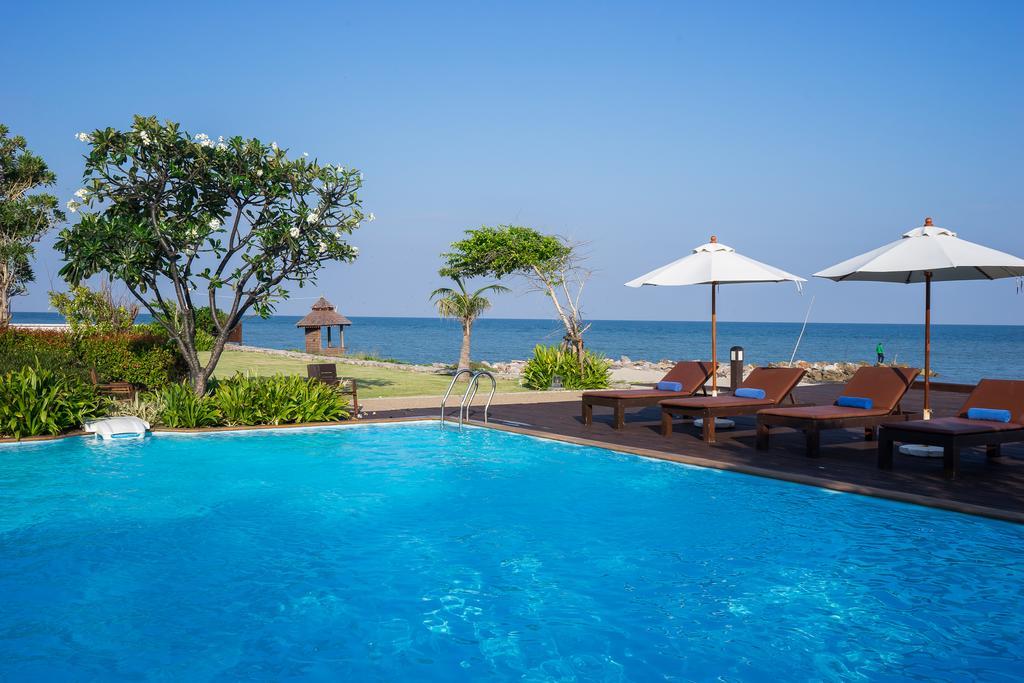 I Tara Resort & Spa Haad Chao Samran Dış mekan fotoğraf
