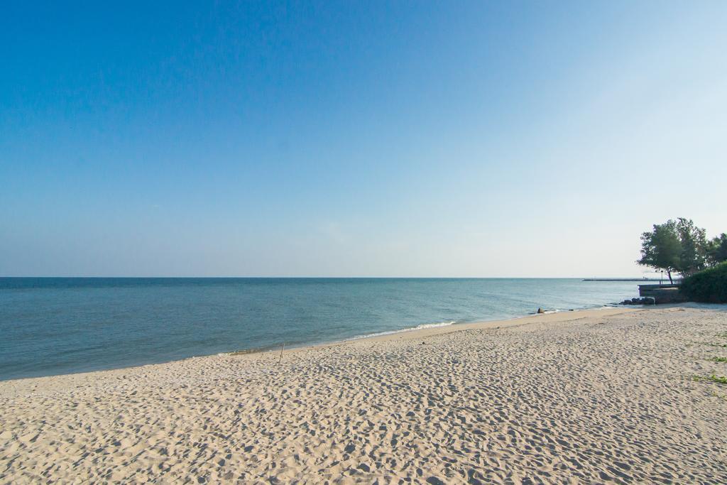 I Tara Resort & Spa Haad Chao Samran Dış mekan fotoğraf