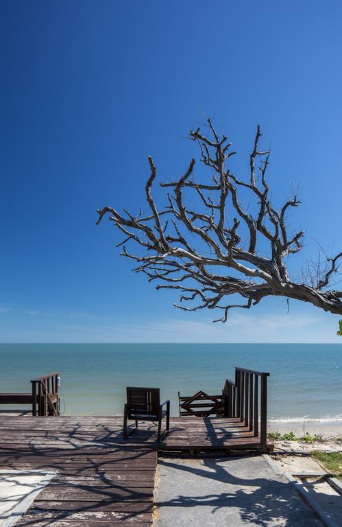 I Tara Resort & Spa Haad Chao Samran Dış mekan fotoğraf