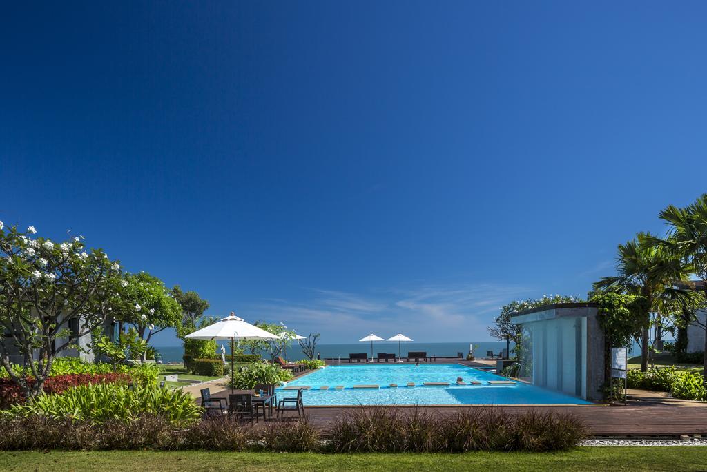 I Tara Resort & Spa Haad Chao Samran Dış mekan fotoğraf