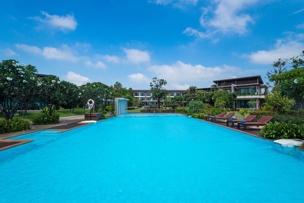 I Tara Resort & Spa Haad Chao Samran Dış mekan fotoğraf
