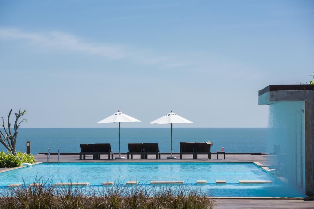 I Tara Resort & Spa Haad Chao Samran Dış mekan fotoğraf